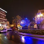 Anastasia *