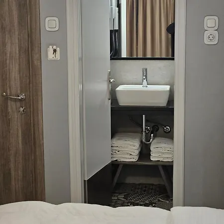 Otel Anastasia Golos