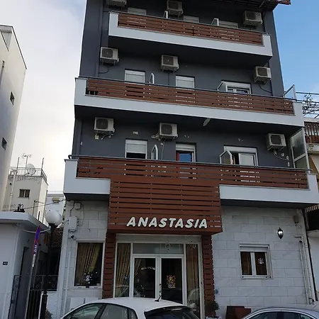 Anastasia Wolos